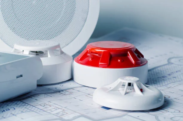 Système d’alarme et de détection incendie